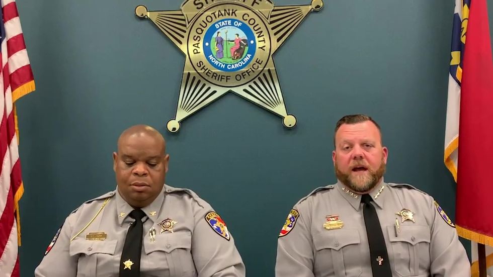 Seven deputies put on leave after killing black man while serving arrest warrant