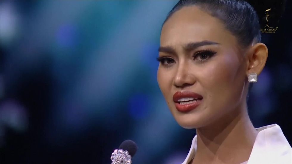 Miss Myanmar makes emotional plea at pageant