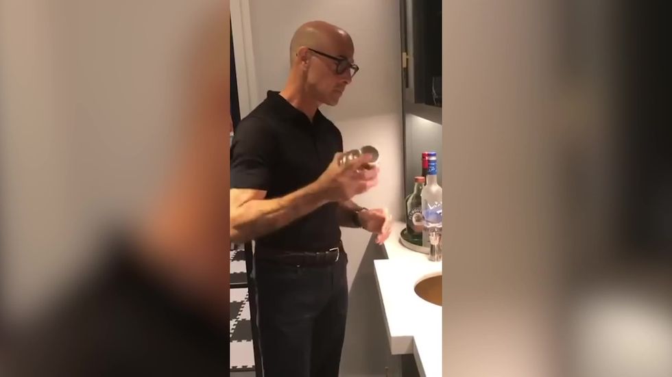 Stanley Tucci gives tutorial on how to make a negroni
