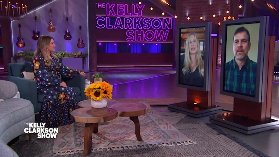 Jennifer Coolidge reveals she once posed as a twin so she could date two men at once
