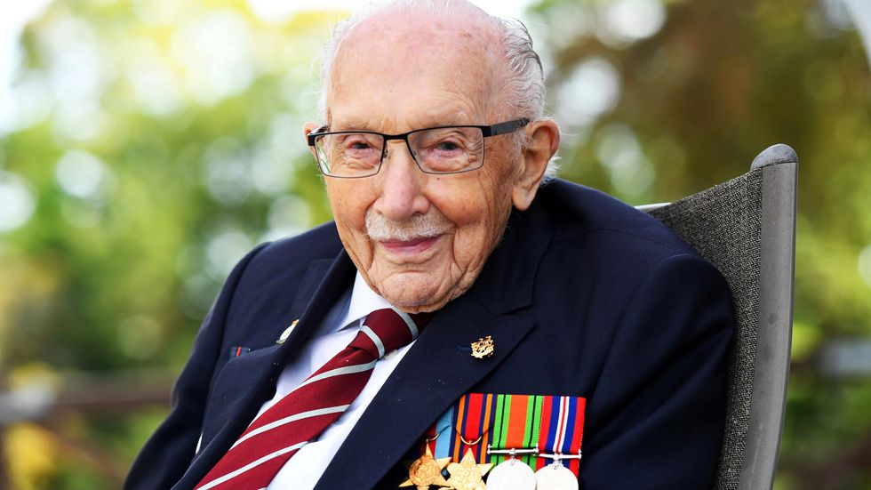 Captain Tom Moore: Record-breaking NHS fundraiser dies aged 100