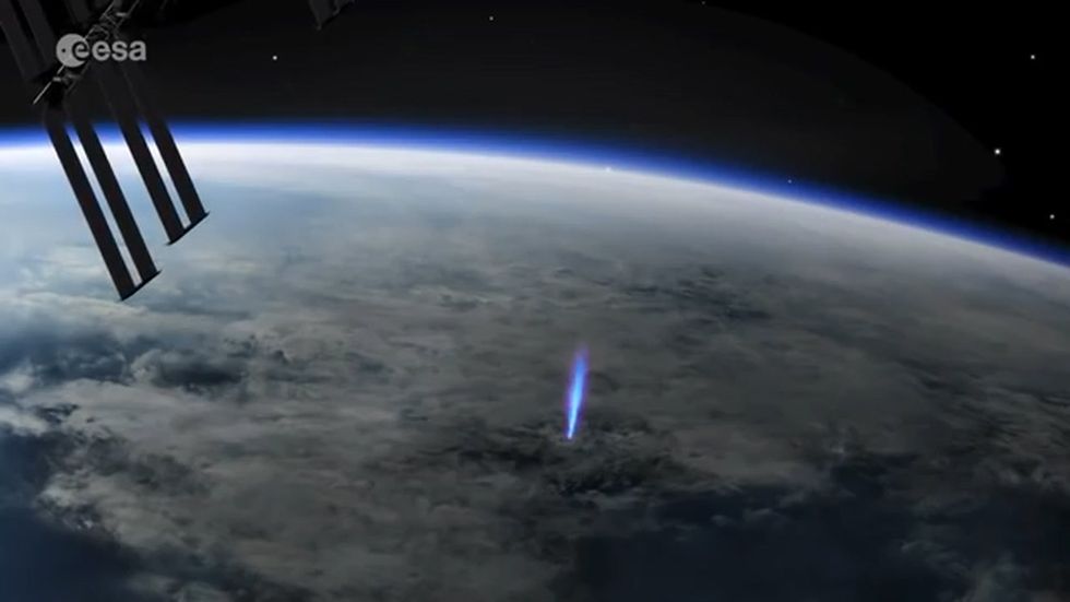 Astronomers recreate lightning that shoots upwards from thunderstorm clouds