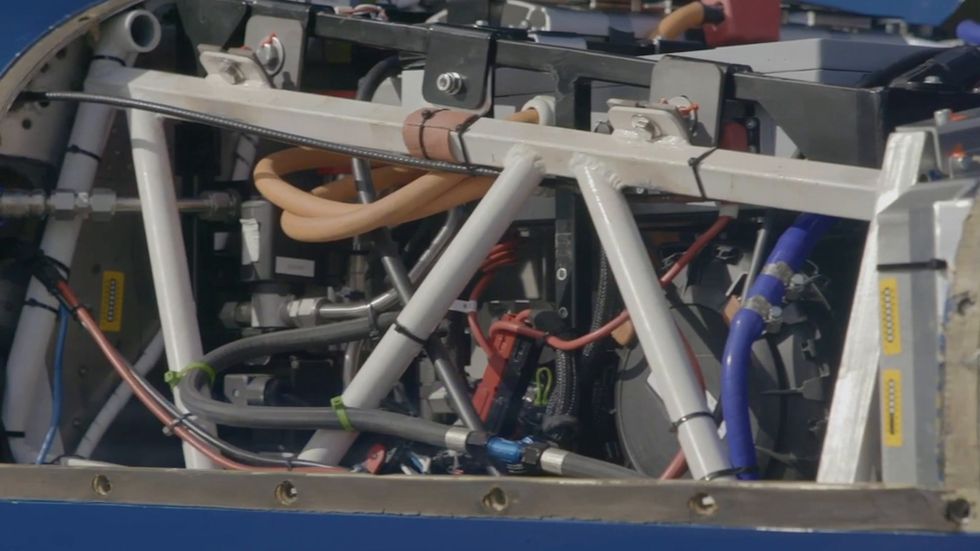 Maiden flight of ZeroAvia's hydrogen-electric aircraft