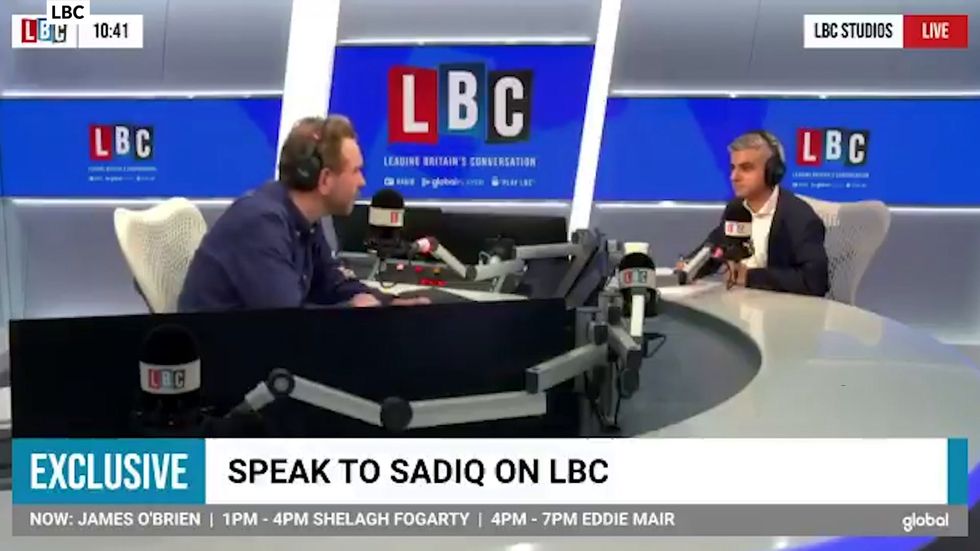 Sadiq Khan calls Gavin Williamson's comments on vaccine availability 'Jingoistic Nonsense'