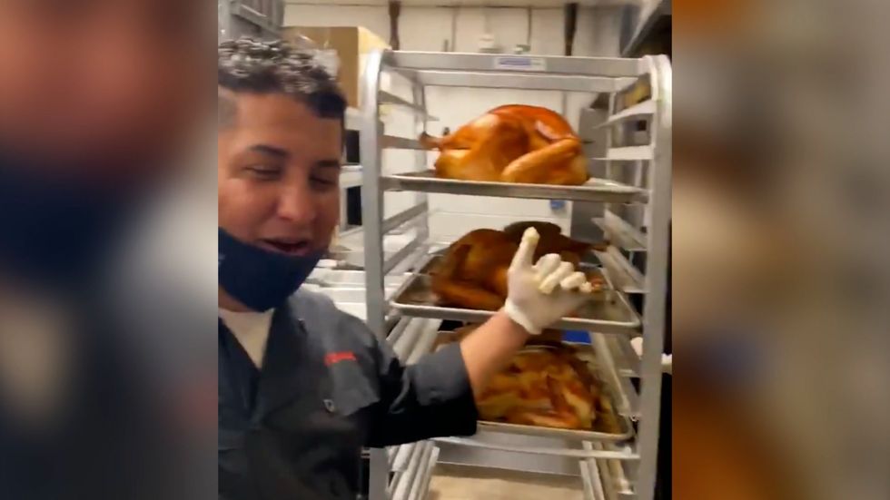 DC restaurant Medium Rare deep fries turkeys for free on Thanksgiving