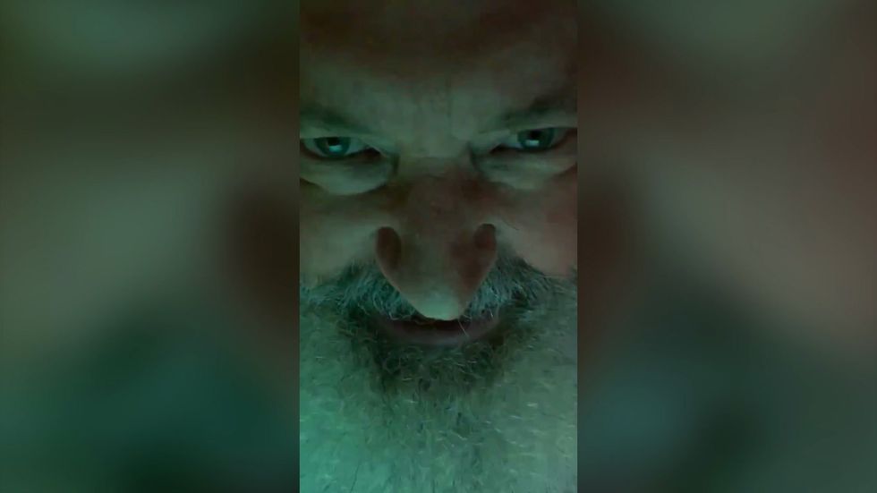 Trump rewteets bizarre video from actor Randy Quaid