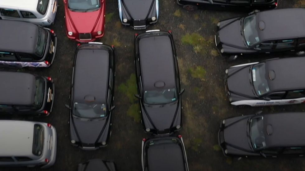 Cab drivers earning 'starvation wages' as passengers stay hom