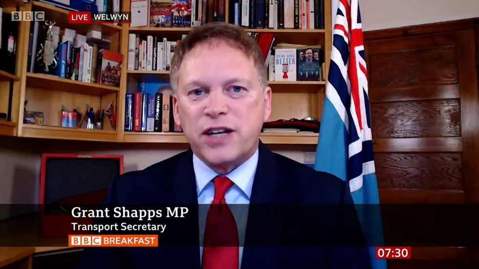Grant Shapps 'not surprised' by Cummings' potential exit from No 10