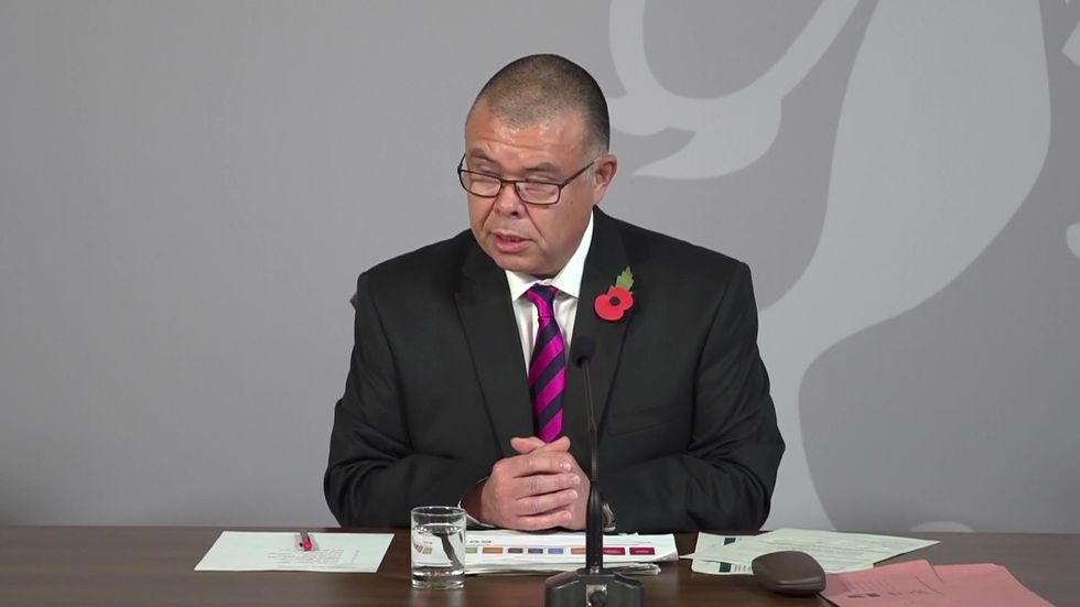 Use the ‘Mum test’ to decide if jab is safe, says Prof Jonathan Van-Tam