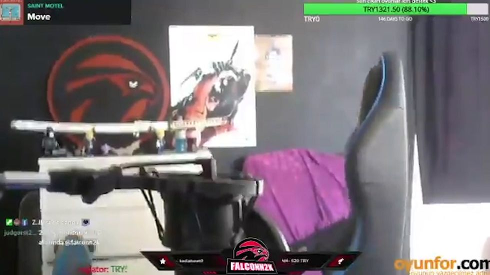 Greece-Turkey earthquake: Moment gamer's video captures tremor