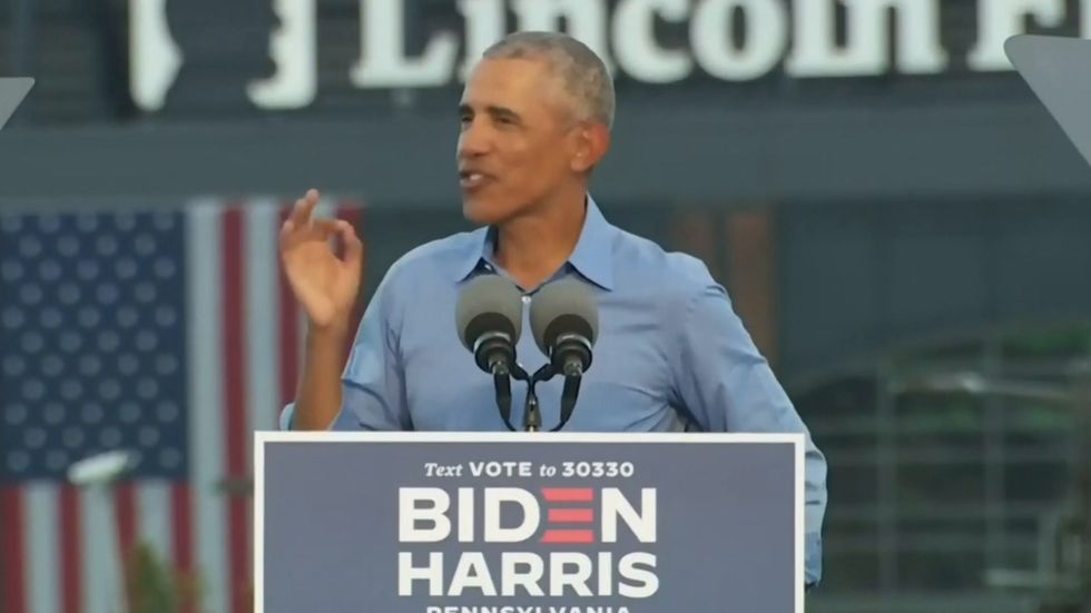 'They'd call me Beijing Barry': Obama mocks Trump for having Chinese bank account