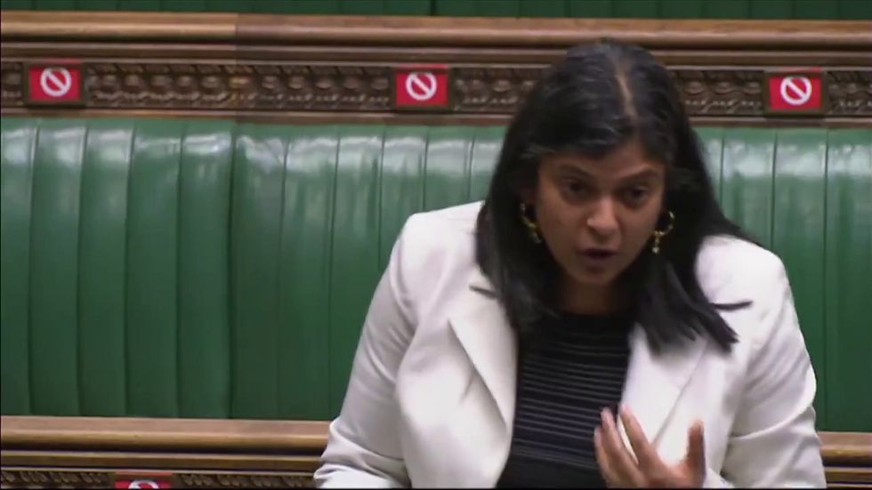 Commons Speaker demands Boris Johnson sit down four times before answering question