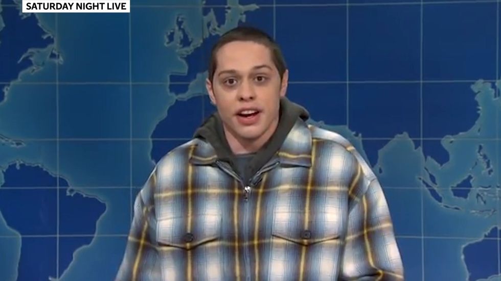 Pete Davidson hilariously calls out JK Rowling over trans comments