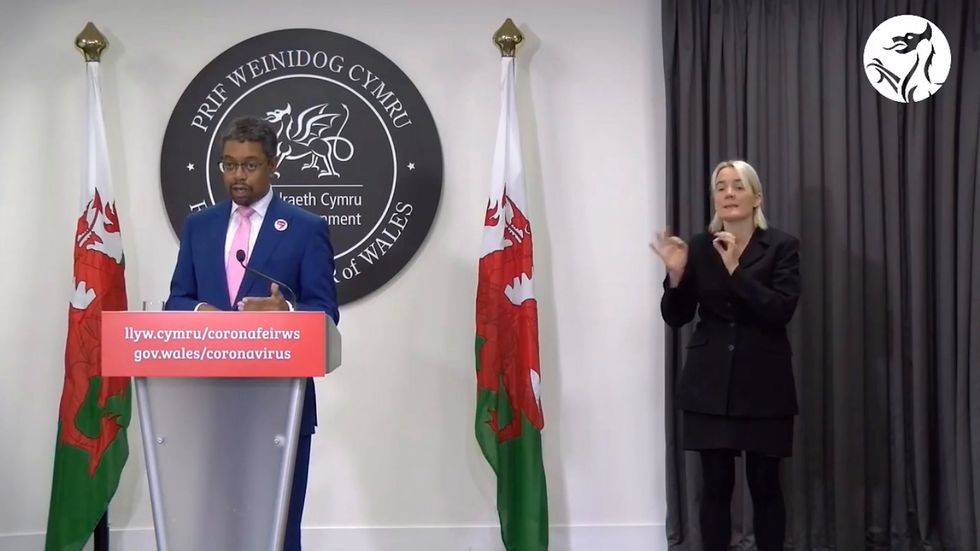 Wales considering introducing quarantine restrictions on people travelling from some parts of UK