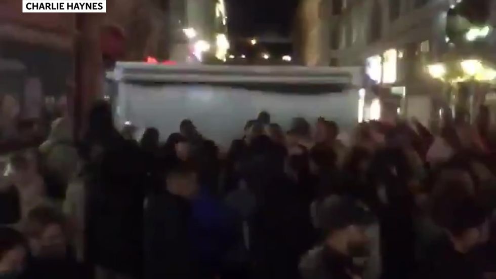 Street party breaks out in London after first Friday night 10pm curfew