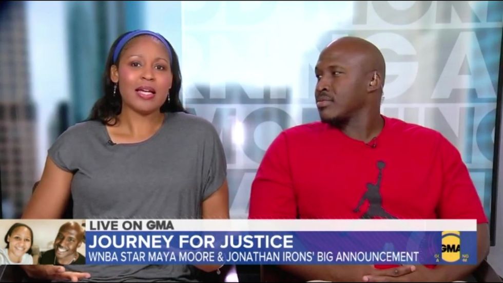Maya Moore marries Jonathan Irons after helping free him from prison