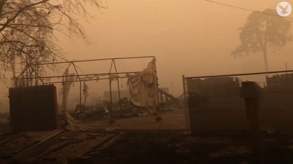Wildfire death toll climbs as blazes continue to rage in US