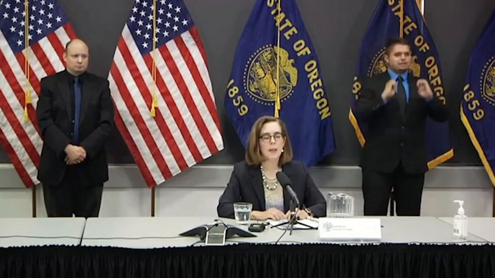 Oregon governor waits for White House response on fire assistance