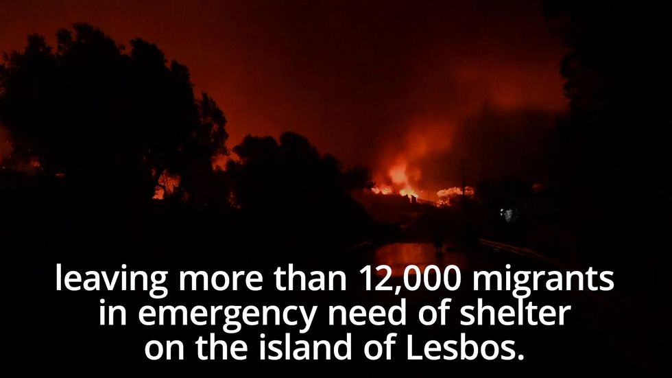 Lesbos: Fire destroys Greece's largest refugee camp