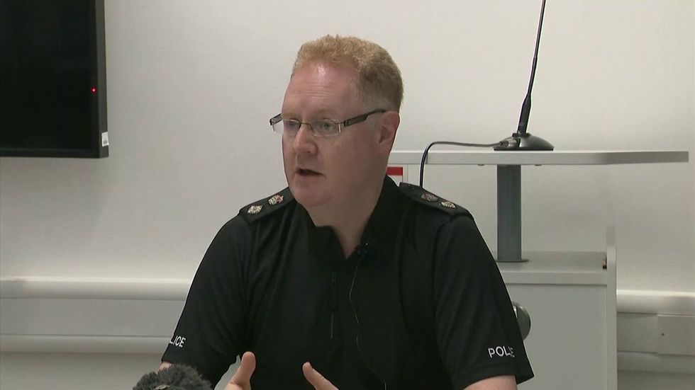 Police give statement after one dead and seven injured after Birmingham stabbings