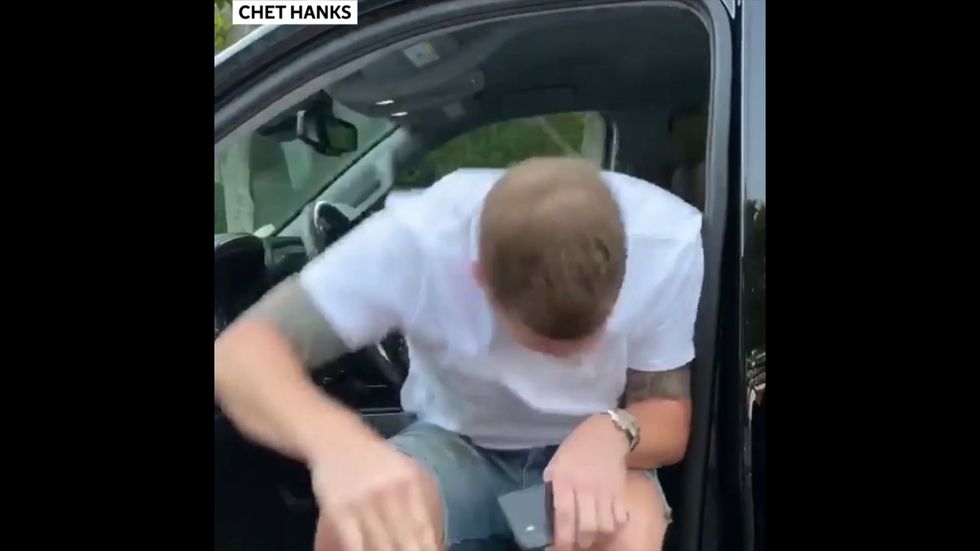 Chet Hanks dances to Adele after viral Carnival picture