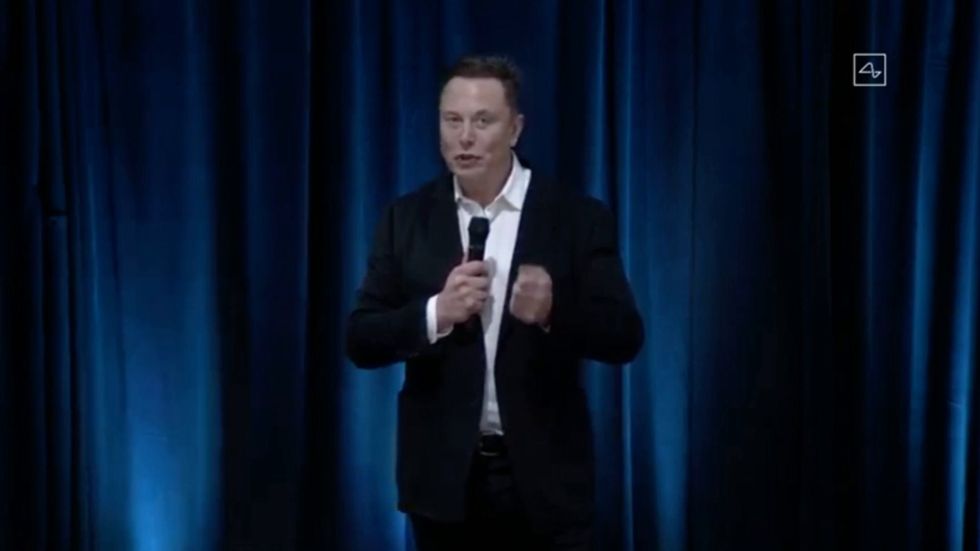 Elon Musk unveils working Neuralink chip that connects human brain directly to computer