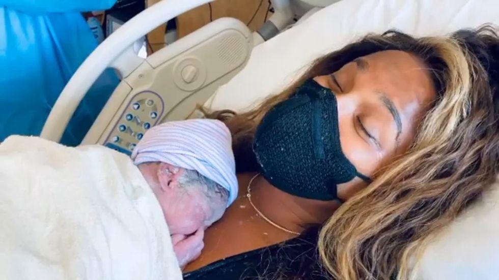 Ciara sings Happy Birthday to newborn son