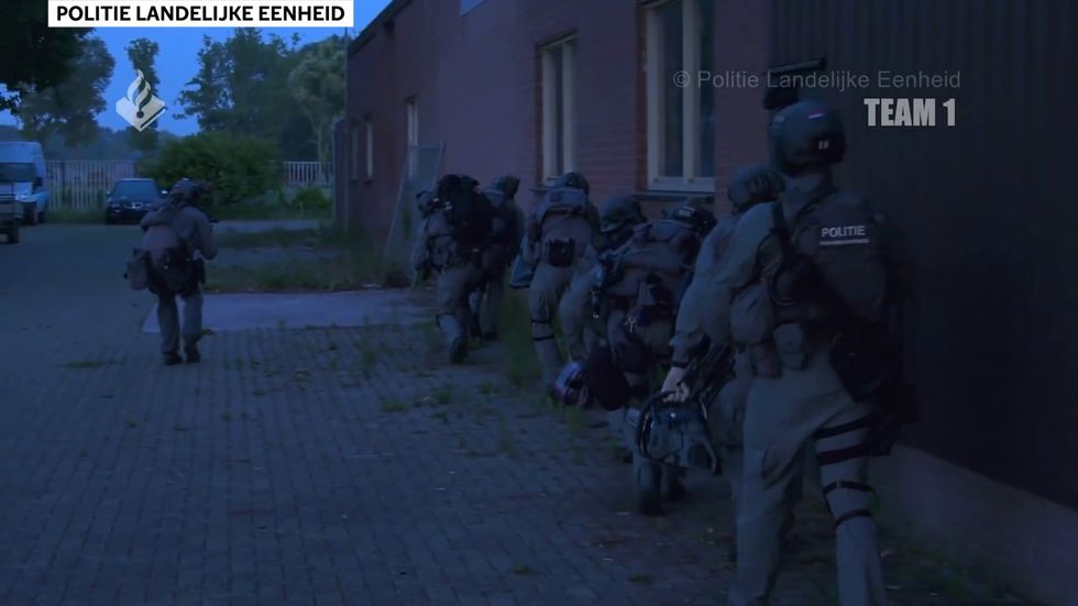 Six arrested after 'Dutch torture chambers' found