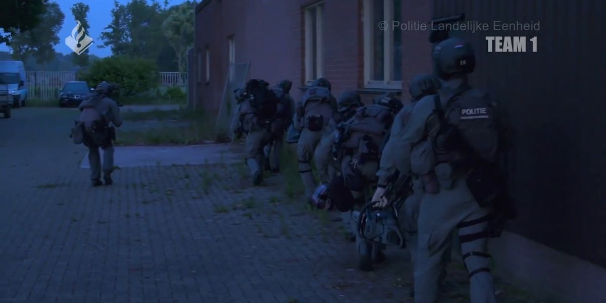 Six arrested after 'Dutch torture chambers' found | indy100