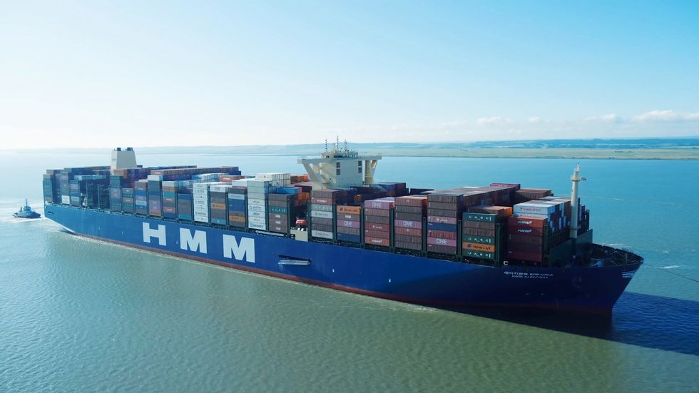 The world’s biggest container ship arrives in the UK