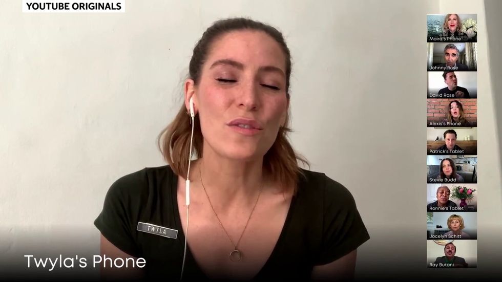 Mariah Carey surprises Schitt's Creek cast on video call