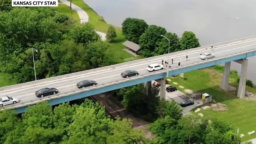 Kansas soldier saved 'countless' lives during active shooter situation on bridge