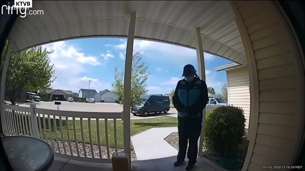 Doorbell video captures Amazon delivery driver praying for sick baby