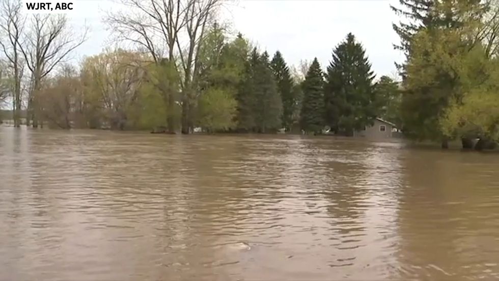 Flooding forces evacuations in Michigan