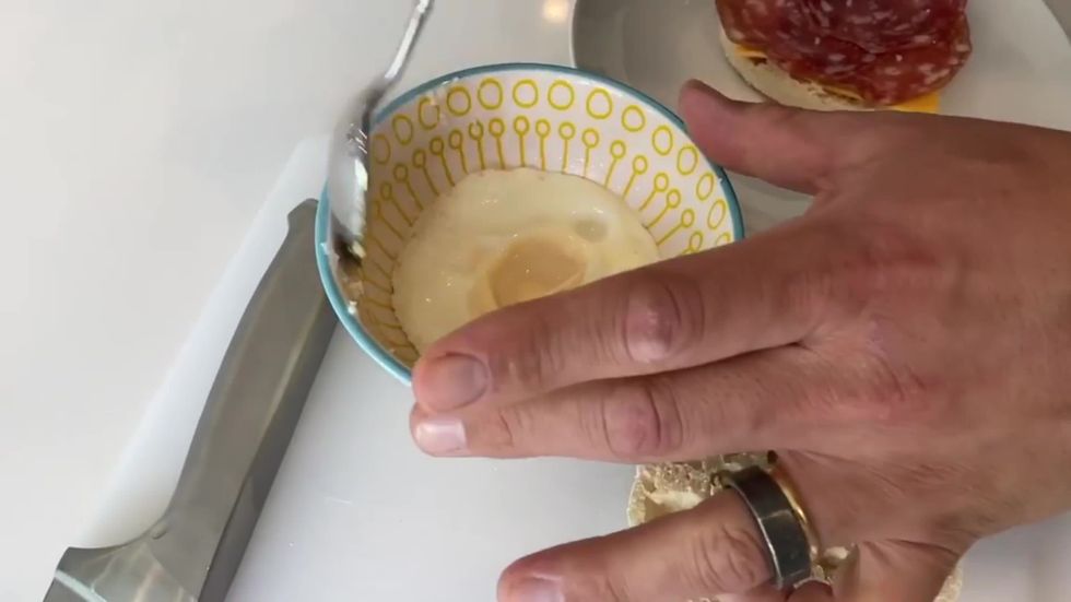 David Chang shows how to fry an egg in the microwave