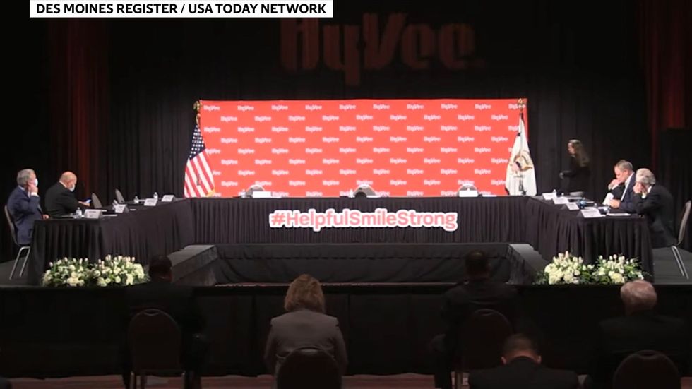 Food execs told to take off masks before meeting with Mike Pence