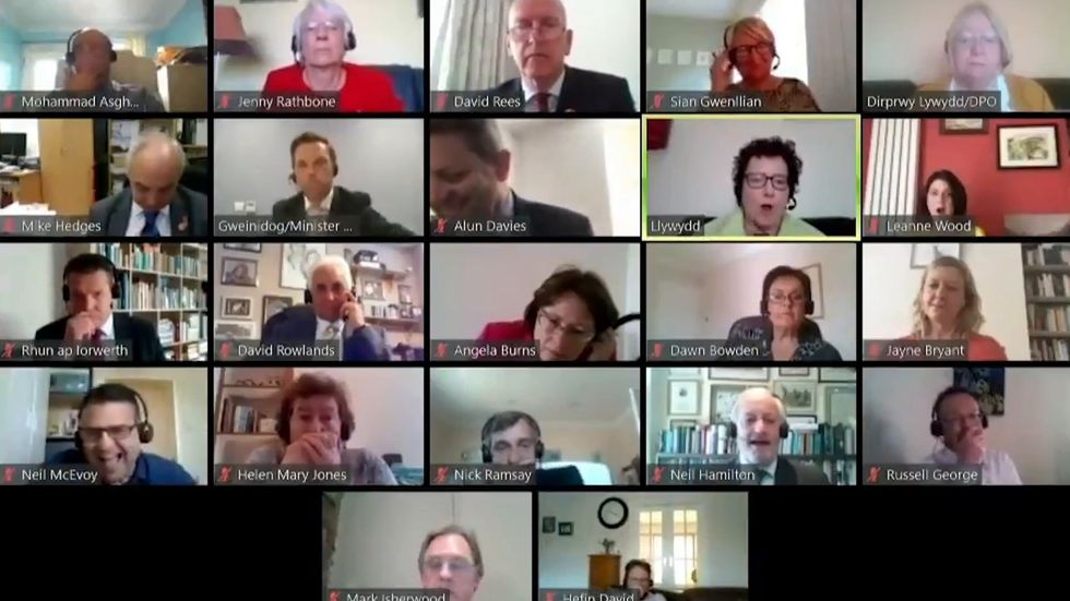 Welsh health minister caught swearing about colleague during zoom meeting