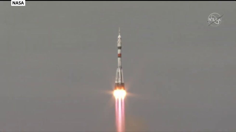 US and Russian crew blasts off for ISS during worldwide coronavirus lockdown