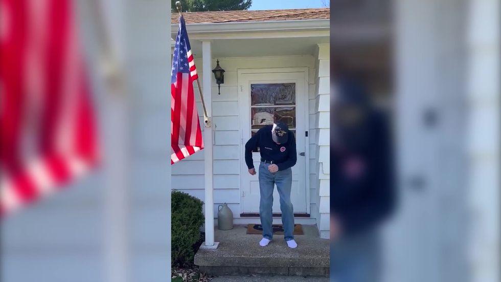 WWII veteran dancing to Justin Timberlake goes viral