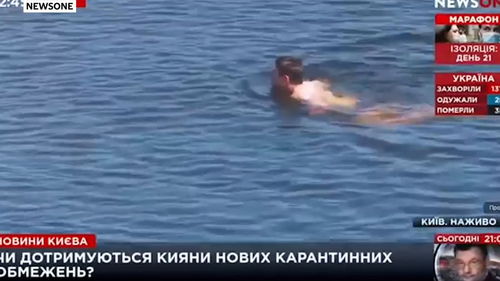 Ukraine: Swimmer detained for breaking lockdown rules