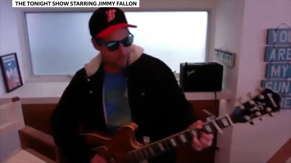 Adam Sandler sings quarantine song on Jimmy Fallon