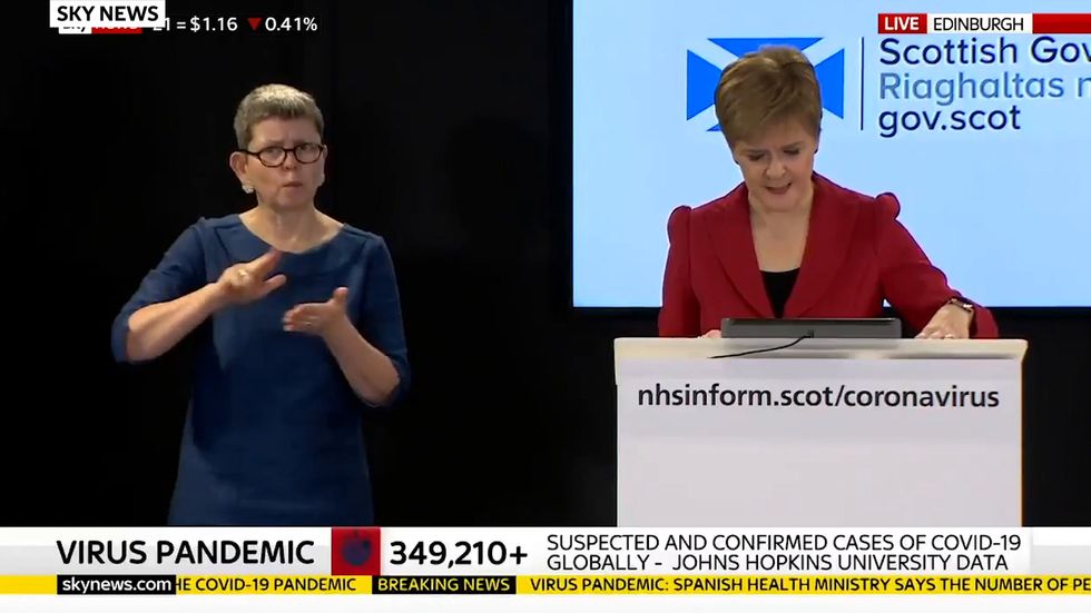 Nicola Sturgeon calls for people to 'do the right thing' and follow the advice to stay at home