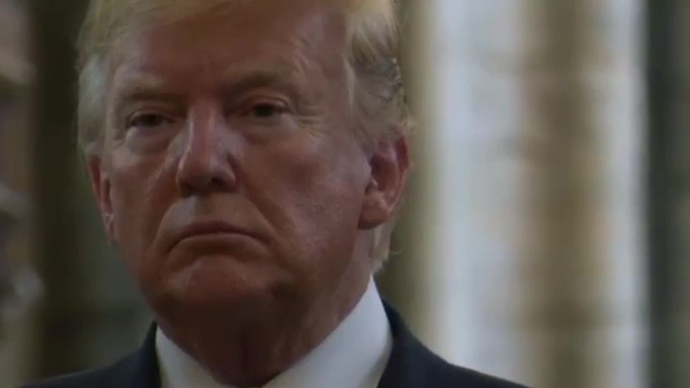 Advert compares Trump to coronavirus