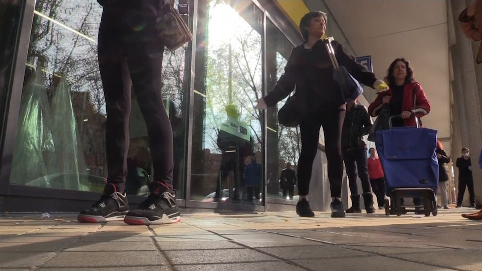 Spanish citizens adapt to virus lockdown