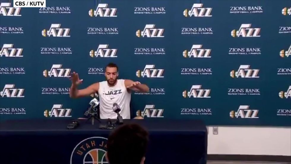 NBA's Rudy Gobert mocked coronavirus by touching reporters mics just before testing positive