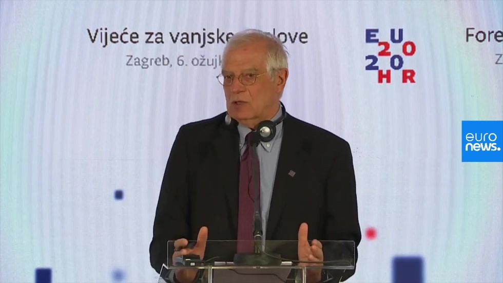 EU foreign affairs chief appeals to migrants in Turkey not to go to the Greek-Turkish border