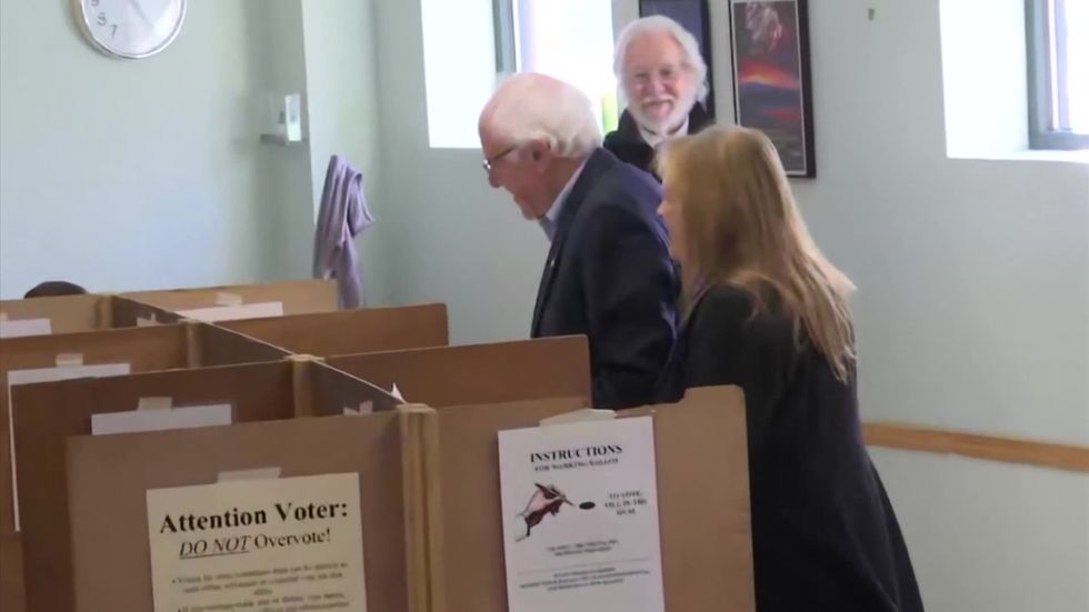Super Tuesday: Bernie Sanders casts vote in Burlington