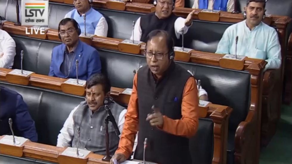 Scuffle in Indian parliament as MPs protest against government over Delhi riots inaction