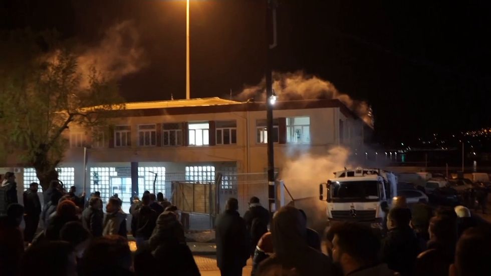 Clashes on Greek island of Lesbos over new migrant camps