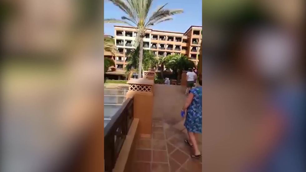 Hotel in Tenerife under quarantine after pair test positive for coronavirus